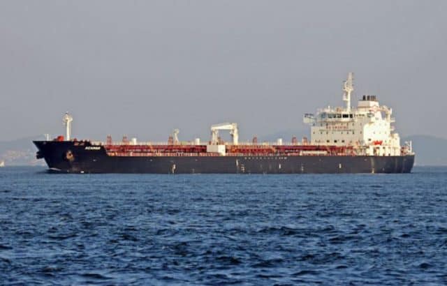 Un rêve de pétrolier et son interprétation authentique: Que signifie rêver de pétrolier ?