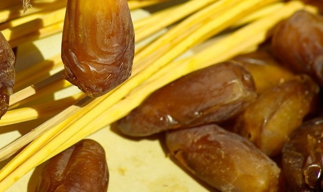 Le rêve de manger des dattes et sa signification: Que signifie un rêve de manger des dattes ?