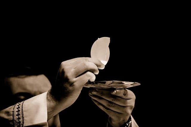 Que signifie un rêve de communion ?