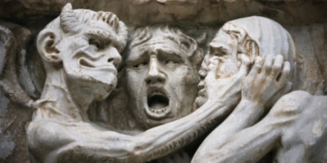 Le rêve de combattre un démon et sa signification: Que signifie rêver de combattre un démon ?