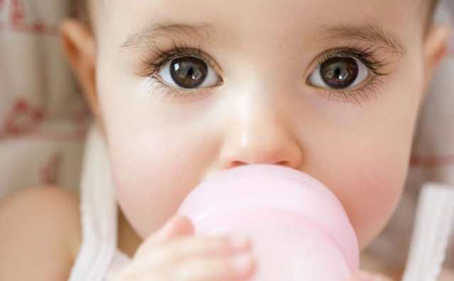 Que signifie rêver de nourrir un bébé ?