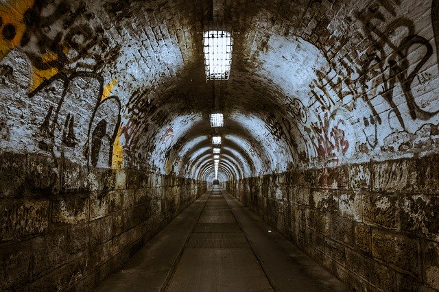 Le rêve de souterrain et son interprétation authentique: Que signifie rêver de souterrain ?