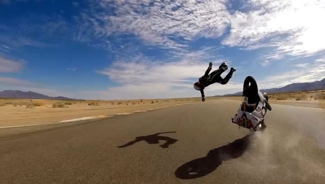 Un rêve de tomber en moto et sa signification: Pourquoi rêver de tomber à moto ?