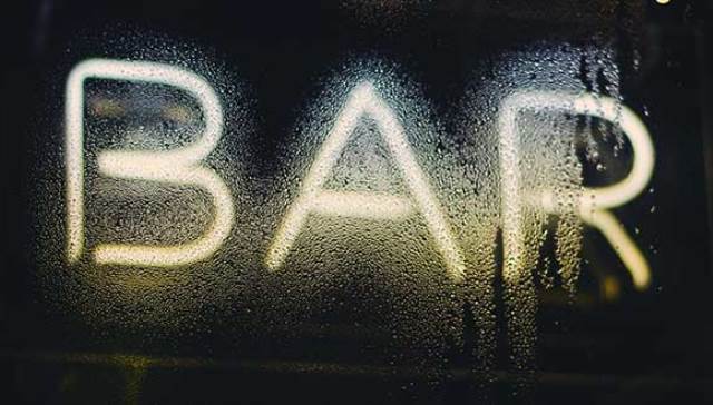 Un rêve de bar et sa signification: Que signifie rêver de bar ?