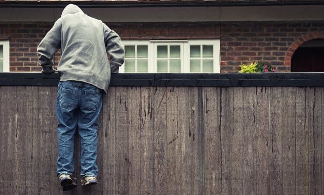 Que signifie un rêve d'intrus ?