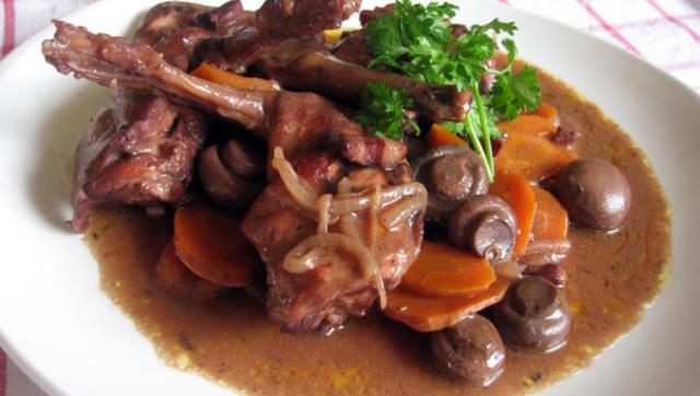 Un rêve de manger un civet et sa signification: Que signifie un rêve de manger un civet ?