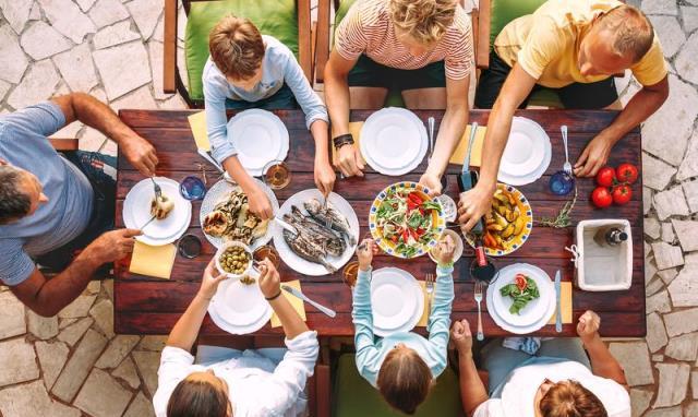 Un rêve de réunion de famille et sa signification: Que signifie rêver de réunion de famille ?