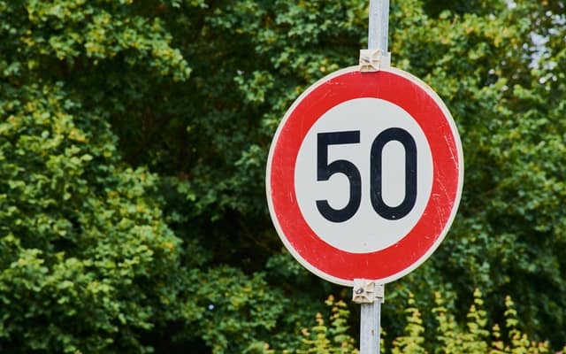 Que signifie rêver de panneau ?