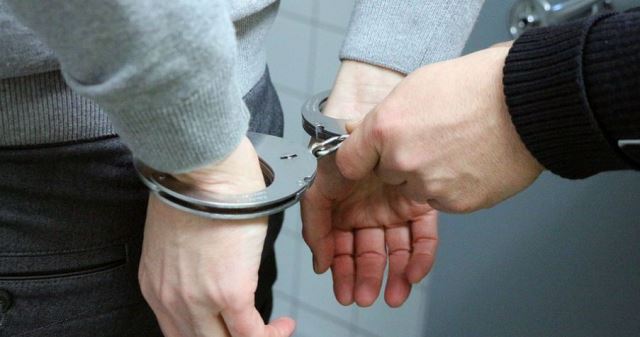 Que signifie rêver d'arrestation ?