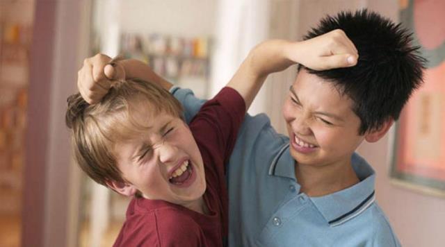 Que signifie rêver de bagarre entre deux personnes ?