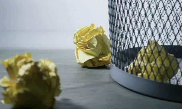 Un rêve de jeter et sa signification: Que signifie rêver de jeter ?