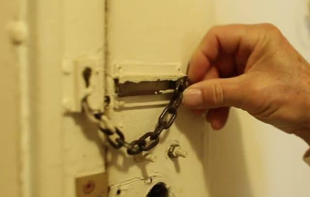 Un rêve de fermer et sa signification: Que signifie rêver de fermer ?